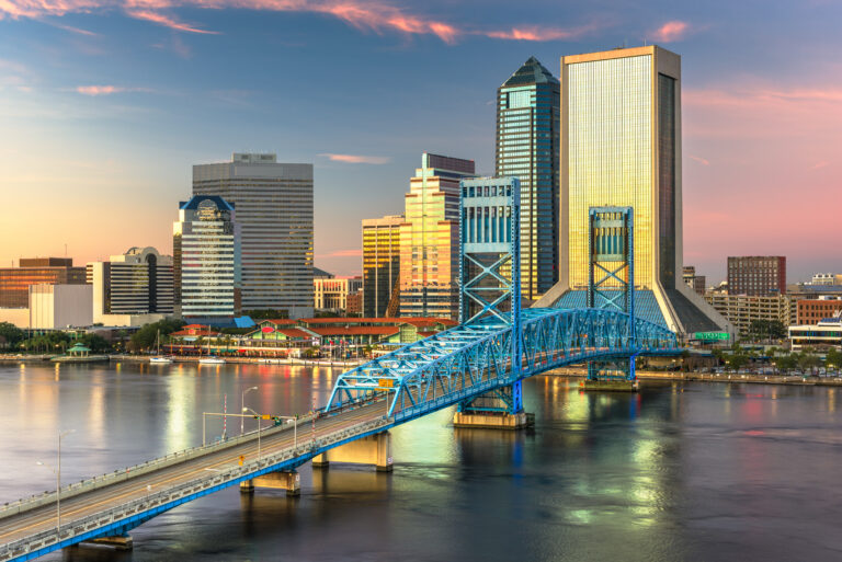 Jacksonville, Florida, USA downtown city skyline at dusk.